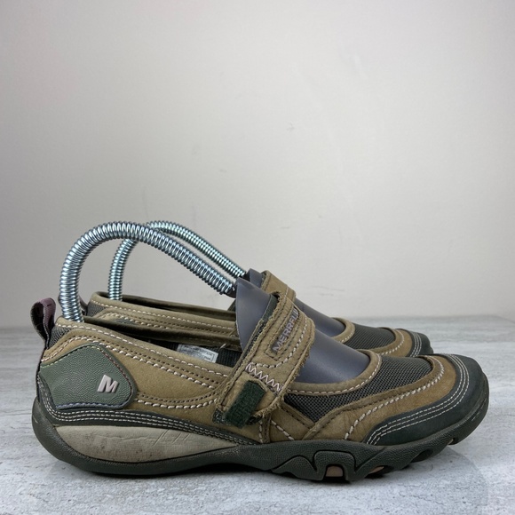 mary jane hiking shoes